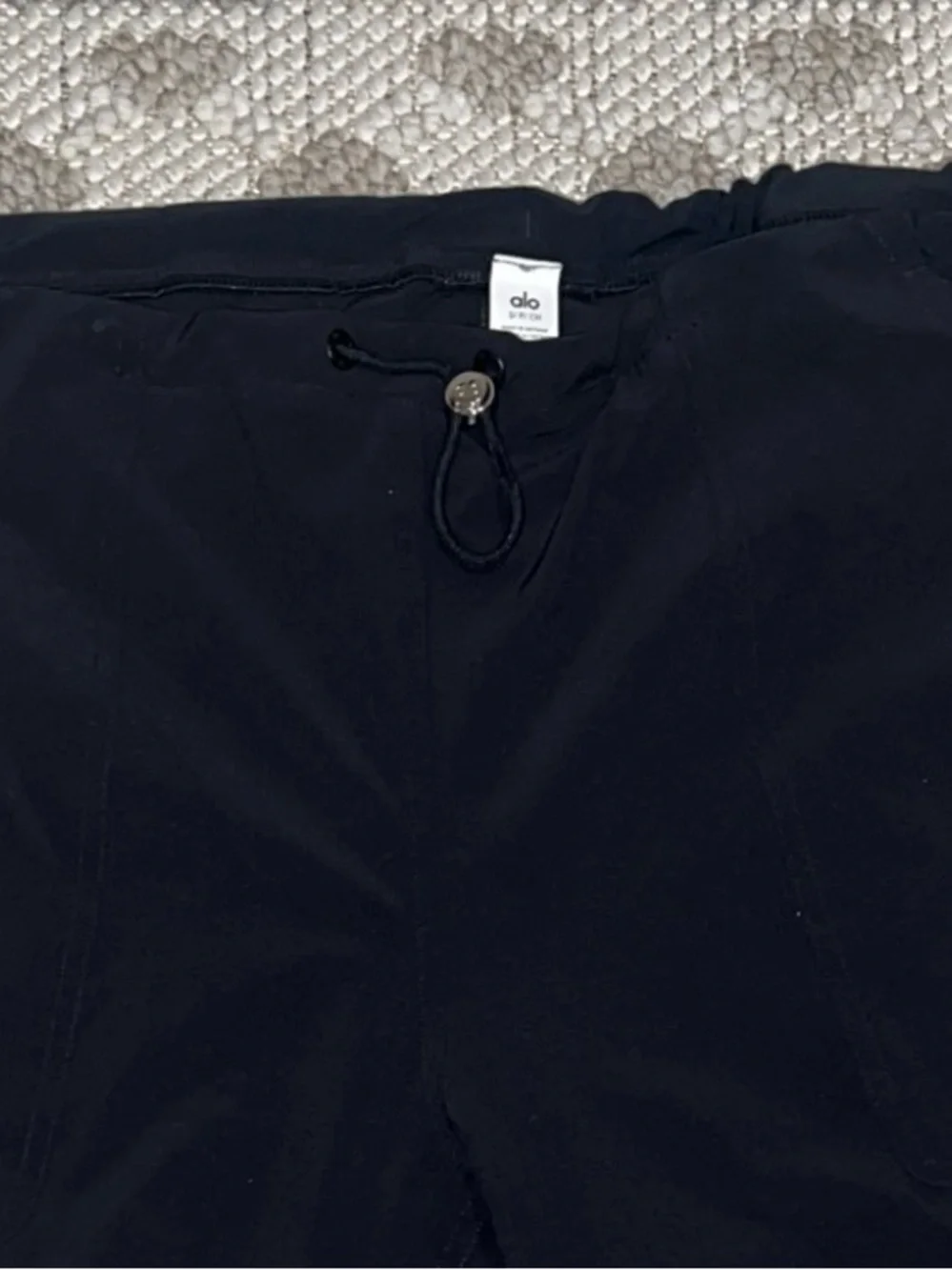 🆕ALO YOGA Low Rise Megastar Cargo Pant